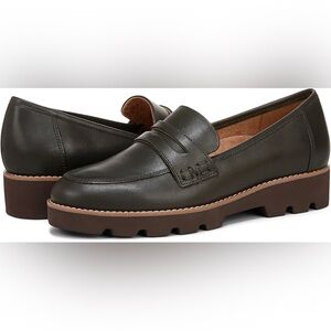 Vionic “Cheryl II” leather loafers